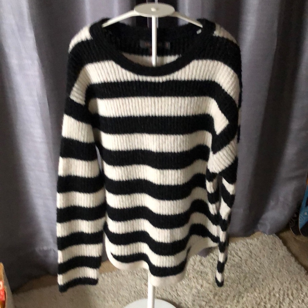Black and white sweater